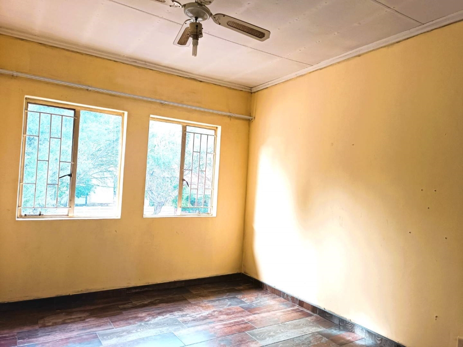 1 Bedroom Property for Sale in Navalsig Free State